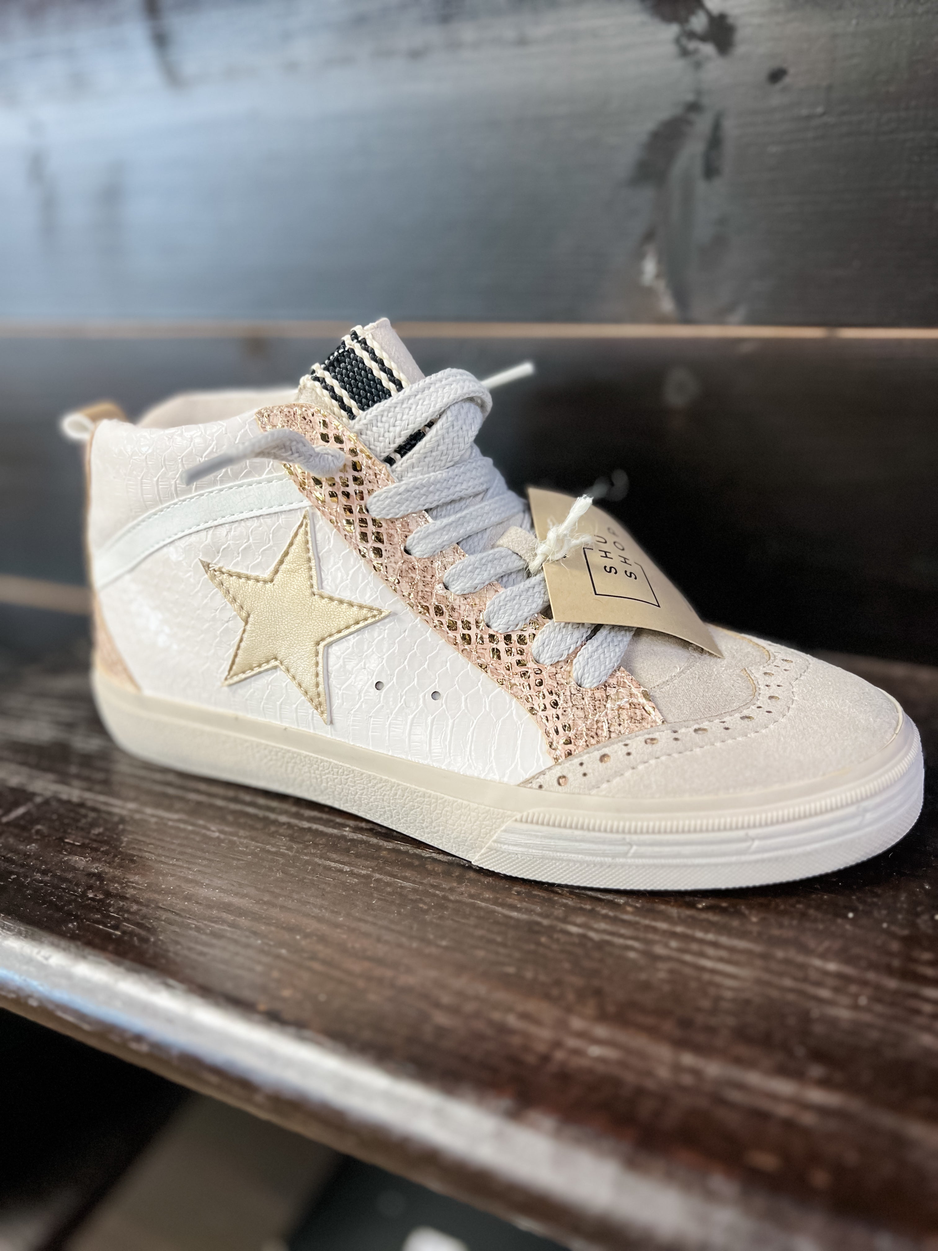 Paulina Mid Top Sneaker
