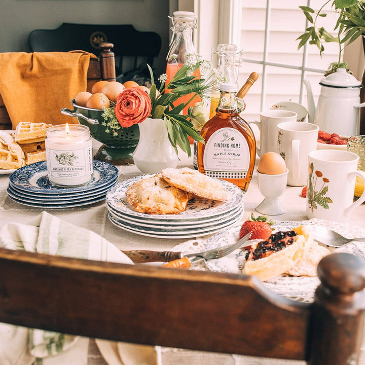 100% Pure Organic Maple Syrup - 12 oz Decorative Glass