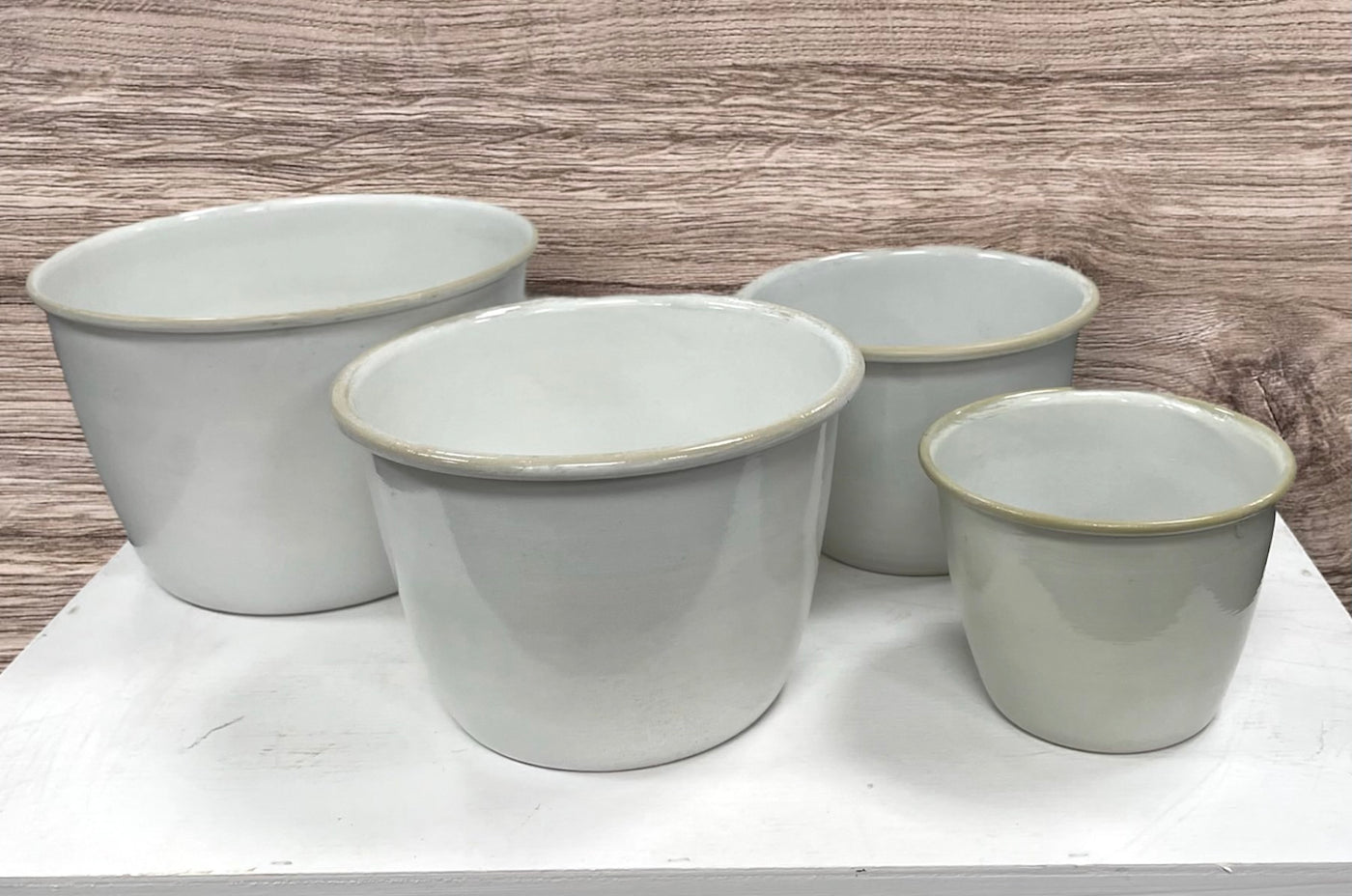 Set Of 4 Axl Planters