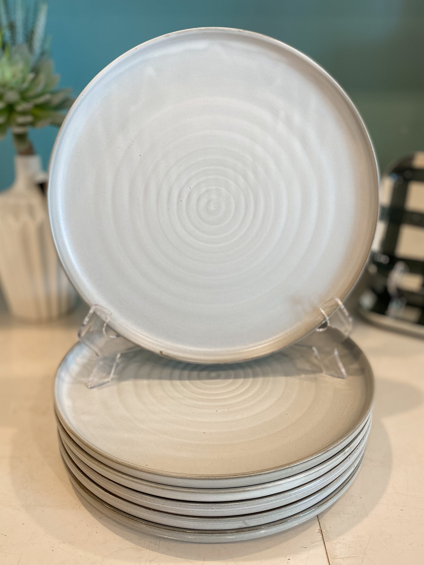 10 inch Round Stoneware Plate
